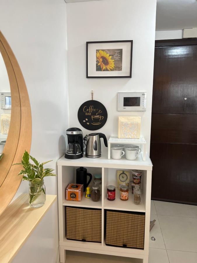 Telly'S Studio Across Naia3 Manila Luaran gambar