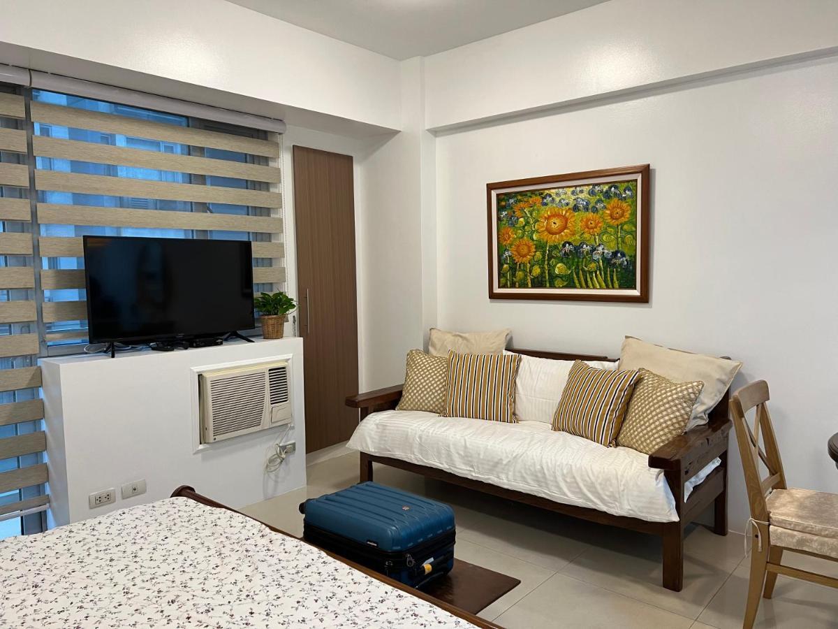 Telly'S Studio Across Naia3 Manila Luaran gambar